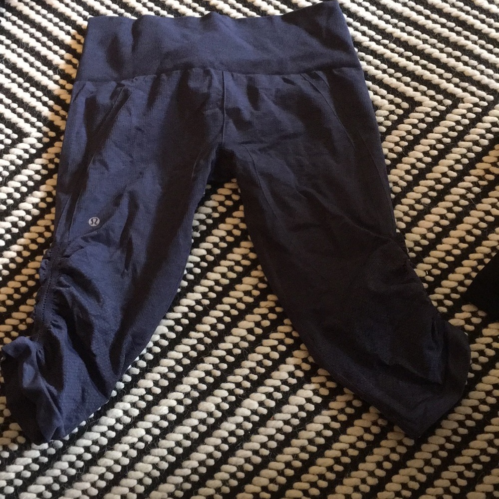 Purple compression crops lulu size 10
